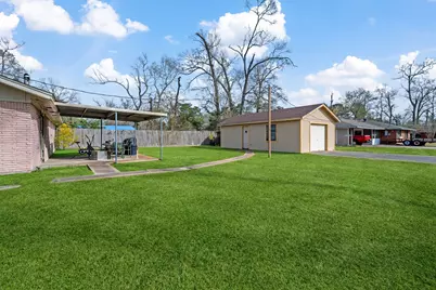 400 Dora Street, Cleveland, TX 77328 - Photo 2