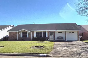 4219 Dragonwick Dr, Houston, TX 77045 - Photo 1