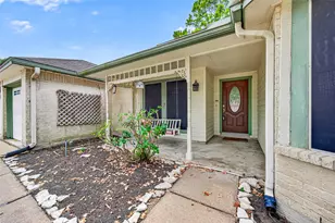 8607 Greenleaf Lake Dr, Houston, TX 77095 - Photo 4