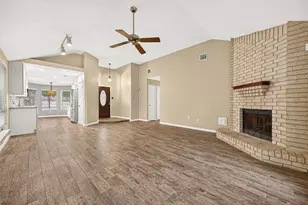 8607 Greenleaf Lake Dr, Houston, TX 77095 - Photo 8
