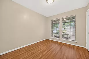 8607 Greenleaf Lake Dr, Houston, TX 77095 - Photo 14