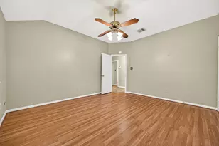 8607 Greenleaf Lake Dr, Houston, TX 77095 - Photo 24