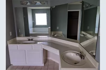 27139 Pine Crossing Drive, Spring, TX 77373 - Photo 10