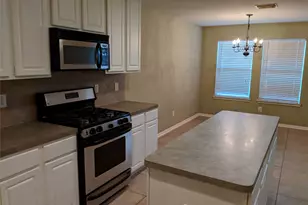27139 Pine Crossing Dr, Spring, TX 77373 - Photo 8