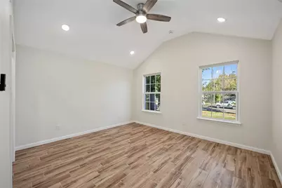 3205 Nebraska Street, Baytown, TX 77520 - Photo 24