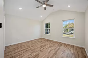 3205 Nebraska St, Baytown, TX 77520 - Photo 24