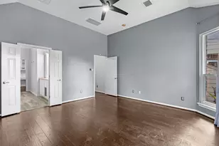 3231 Chapel Creek Way, Missouri City, TX 77459 - Photo 18