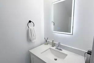 2335 Paul Quinn St, Houston, TX 77091 - Photo 12