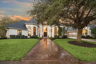 7843 Lakebrook Dr, Missouri City, TX 77459 - Photo 1