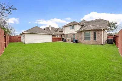 9407 Sundance Drive, Pearland, TX 77584 - Photo 32