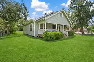 3822 Wipprecht St, Houston, TX 77026 - Photo 2