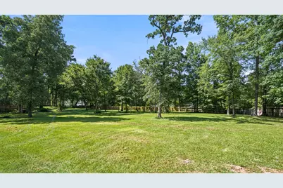 15217 Paradise Point Drive, Willis, TX 77318 - Photo 8