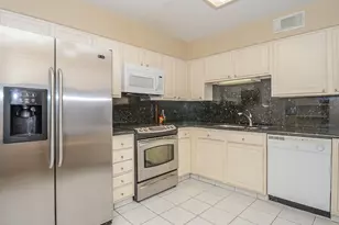 1641 W Sam Houston Pkwy S, Houston, TX 77042 - Photo 18