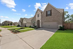 1507 Delta Creek Dr, Missouri City, TX 77459 - Photo 2
