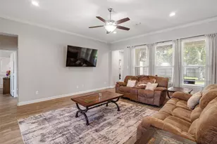 12118 Enclave Ct, Santa Fe, TX 77510 - Photo 8