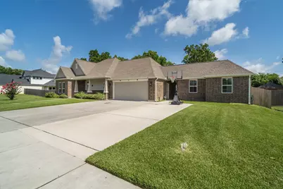 12118 Enclave Court, Santa Fe, TX 77510 - Photo 2