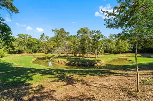 71 Hideaway Dr, Friendswood, TX 77546 - Photo 4