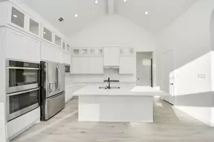 14942 Buffalo Head St, Baytown, TX 77523 - Photo 4