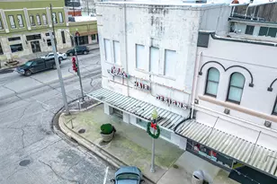 101 E Monseratte St, El Campo, TX 77437 - Photo 38