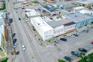 101 E Monseratte St, El Campo, TX 77437 - Photo 28