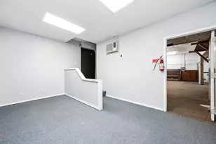 101 E Monseratte St, El Campo, TX 77437 - Photo 22