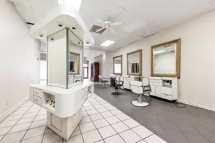 101 E Monseratte St, El Campo, TX 77437 - Photo 14