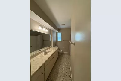 2830 Shadowdale Drive, Houston, TX 77043 - Photo 28