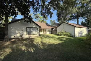 2830 Shadowdale Dr, Houston, TX 77043 - Photo 32
