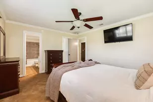 1112 W Mulberry St, Angleton, TX 77515 - Photo 12