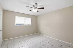 6122 S Greenpark Dr, Houston, TX 77072 - Photo 12