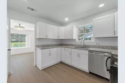 740 River Plantation Drive, Conroe, TX 77302 - Photo 10