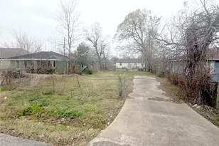 3454 Nathaniel Brown St, Houston, TX 77021 - Photo 2