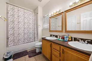 4210 Larkspur St, Houston, TX 77051 - Photo 16