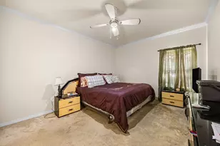 4210 Larkspur St, Houston, TX 77051 - Photo 14