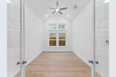 26915 Longwood Ledge Drive, Spring, TX 77389 - Photo 12