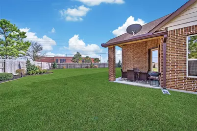 11030 Sarah Bluff Lane, Cypress, TX 77433 - Photo 46