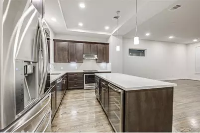 339 Eado Park Circle, Houston, TX 77020 - Photo 8