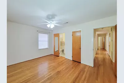 5442 Kinglet Street, Houston, TX 77096 - Photo 8