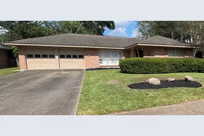 5442 Kinglet Street, Houston, TX 77096 - Photo 1