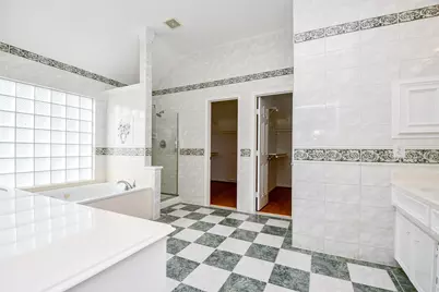 12307 S Shadow Cove Drive, Houston, TX 77082 - Photo 28