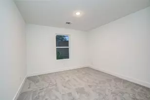 606 4th St, Humble, TX 77338 - Photo 36