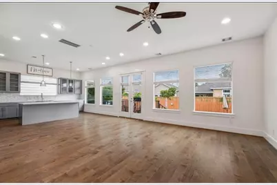 406 Yale Oaks Lane, Houston, TX 77091 - Photo 10