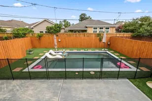 406 Yale Oaks Ln, Houston, TX 77091 - Photo 20