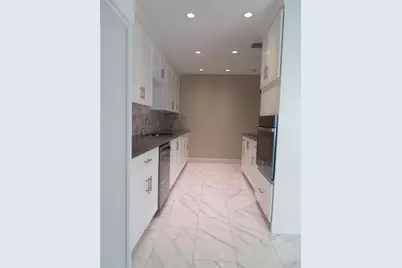 11619 Bowlan Lane, Houston, TX 77035 - Photo 14