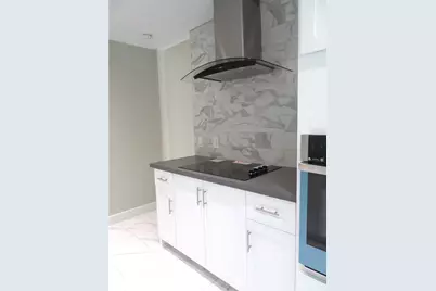 11619 Bowlan Lane, Houston, TX 77035 - Photo 16