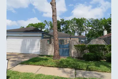 11619 Bowlan Lane, Houston, TX 77035 - Photo 2