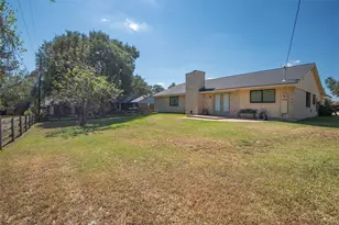 1803 Hickory Ln, Brenham, TX 77833 - Photo 26