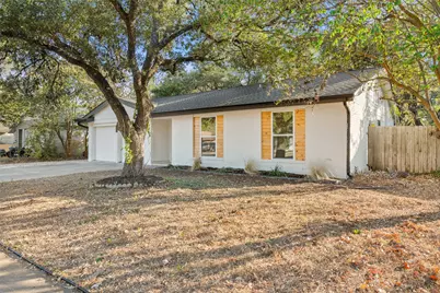 7729 Croftwood Drive, Austin, TX 78749 - Photo 2