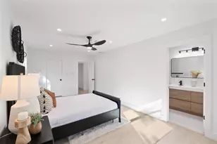 7729 Croftwood Dr, Austin, TX 78749 - Photo 18