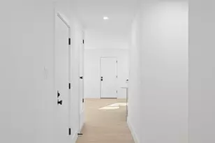 7729 Croftwood Dr, Austin, TX 78749 - Photo 12